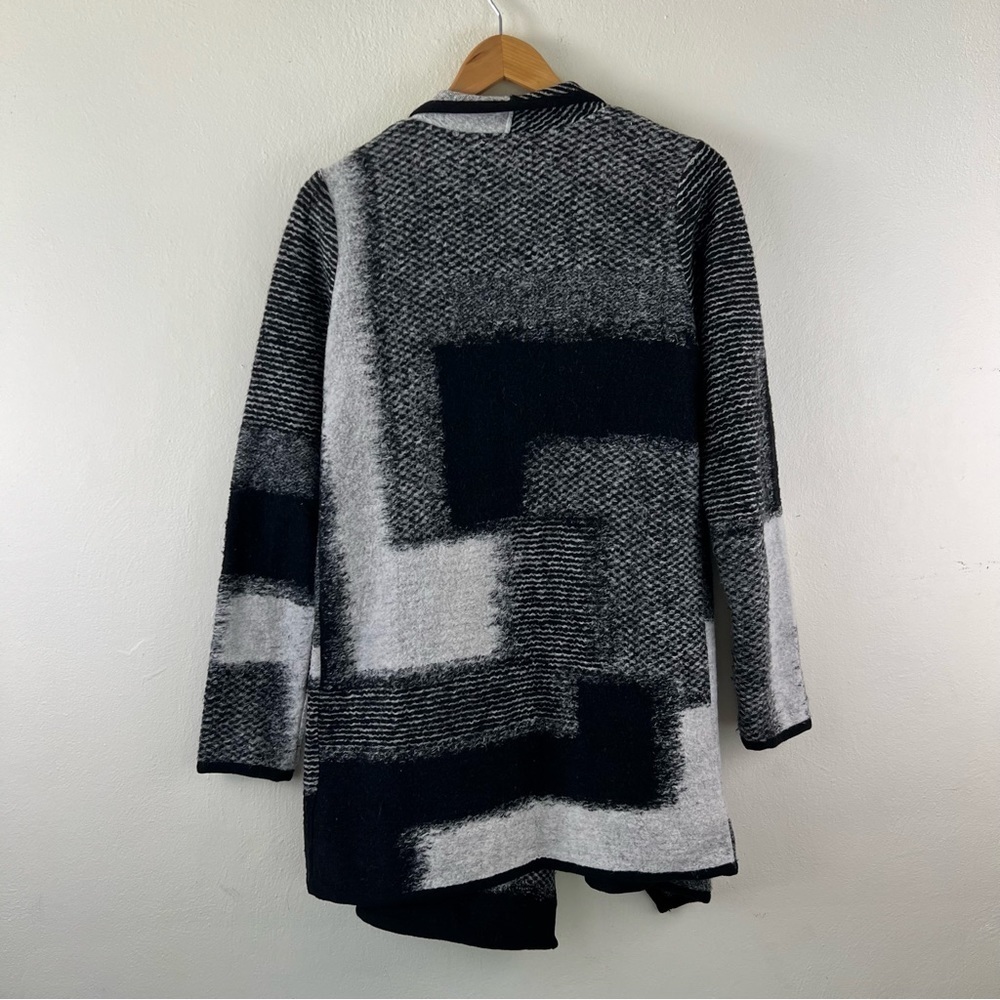 Cozy Draped Open Front Waterfall Black White Color Block Cardigan Women Size M - Picture 2 of 15